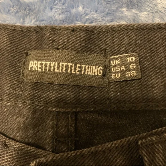 PrettyLittleThing jeans - Picture 6 of 8